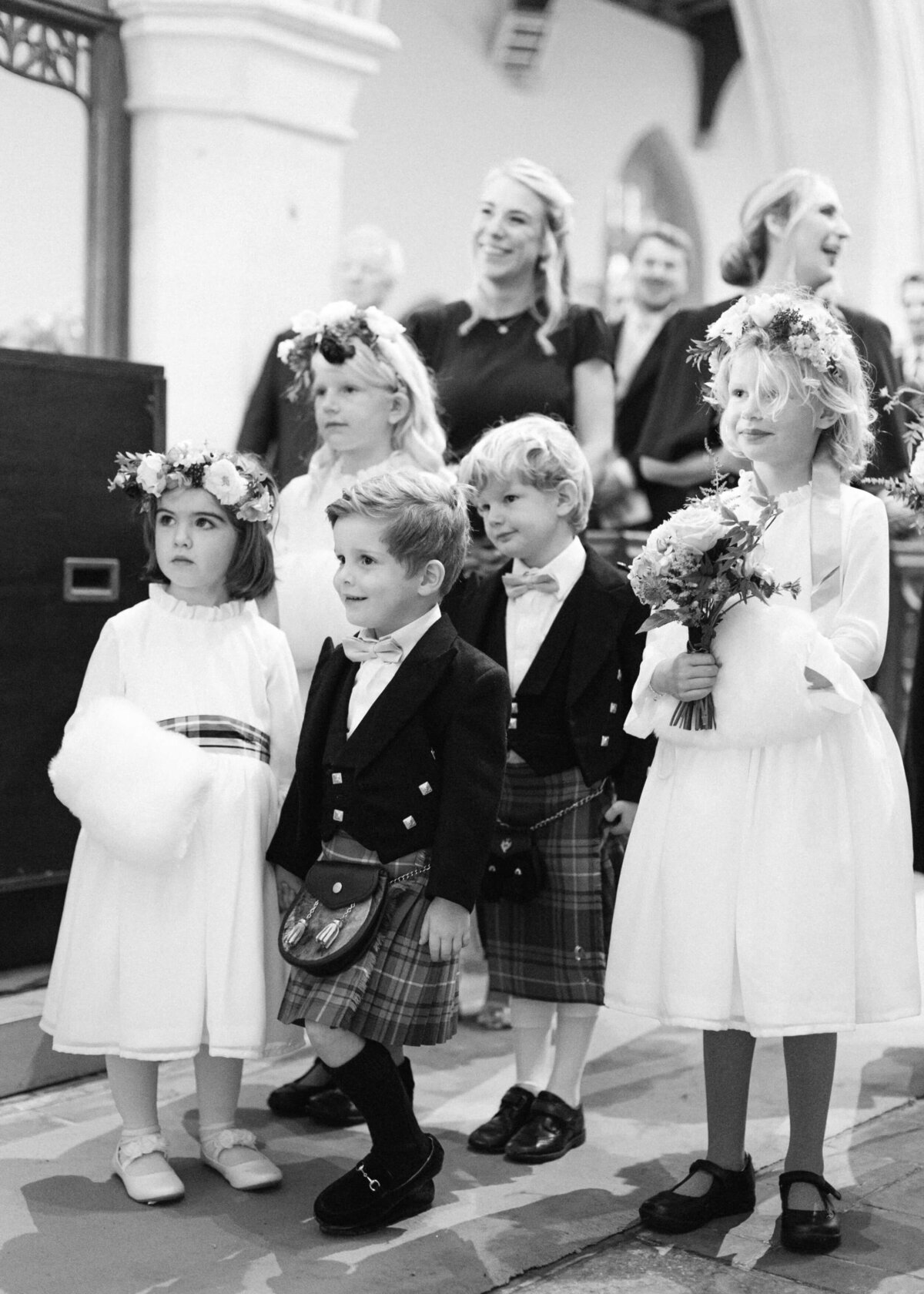 chloe-winstanley-wedding-oxford-gsp-ceremony-flower-girls-page-boys