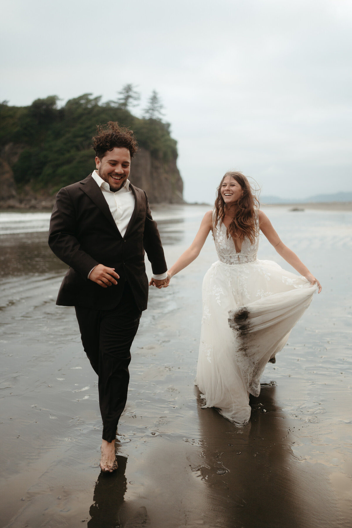 the_chaffins_international_destination_wedding_elopement_photography_photographers_sammie_chaffin_micah_editorial_adventure_engagement_photos57