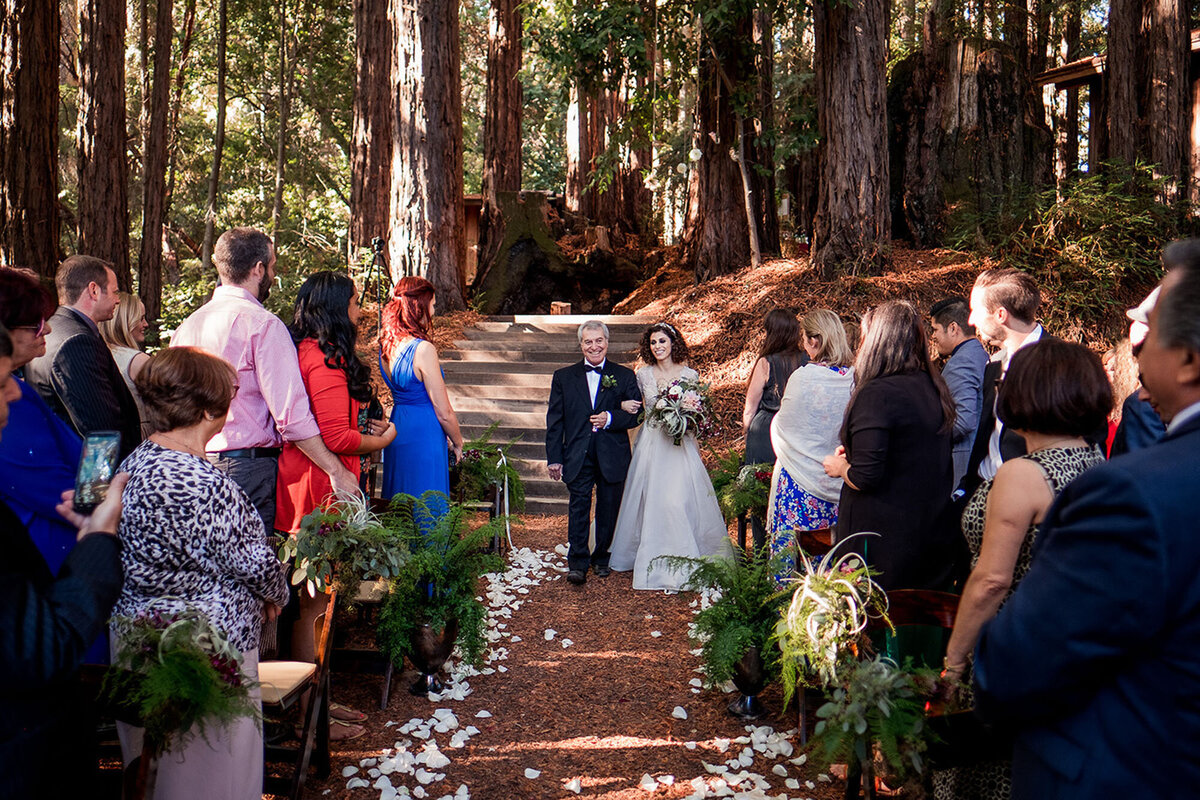 Sequoia-Retreat-Center-Romantic-Woodland-Wedding-14