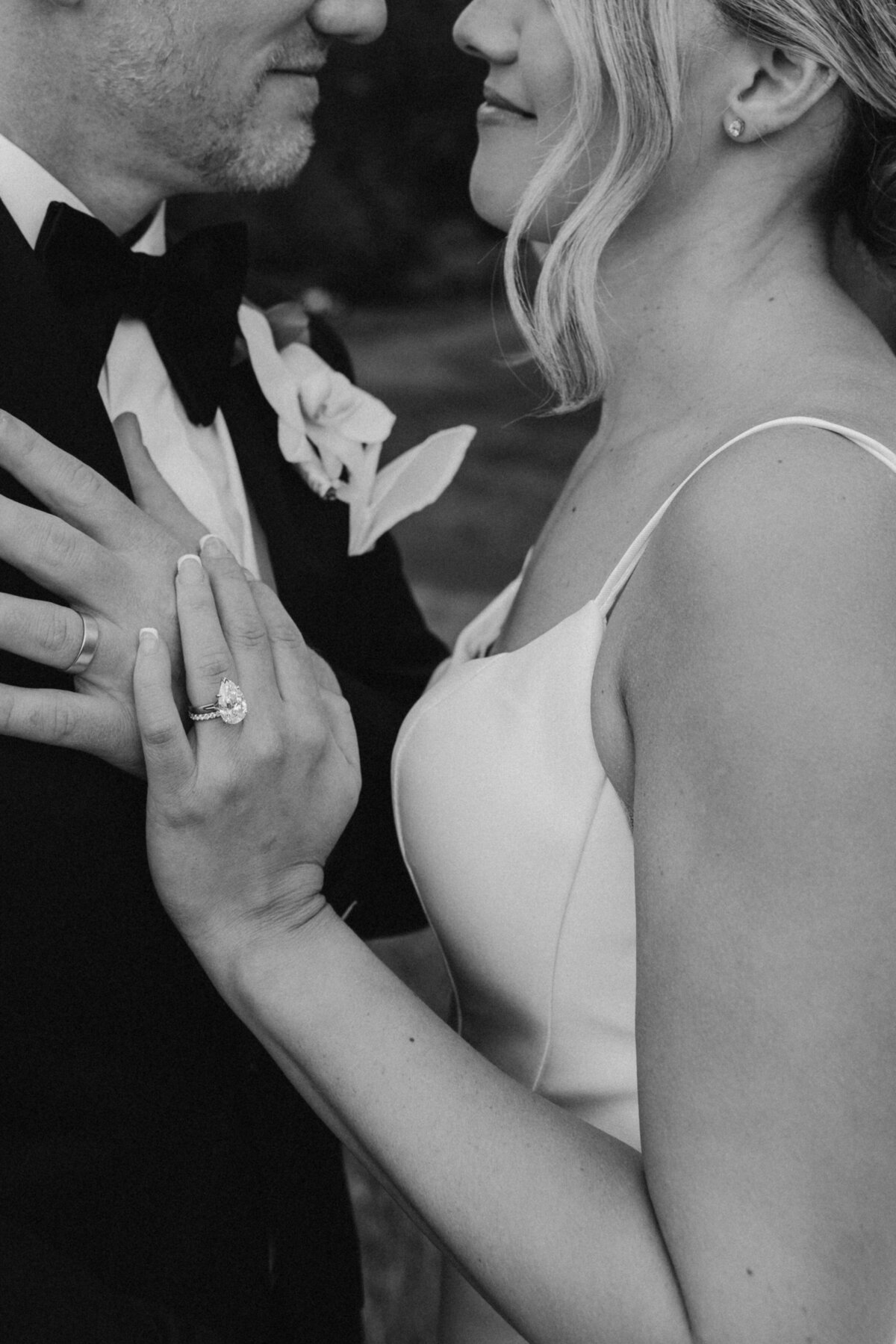 Just Married Portraits-13