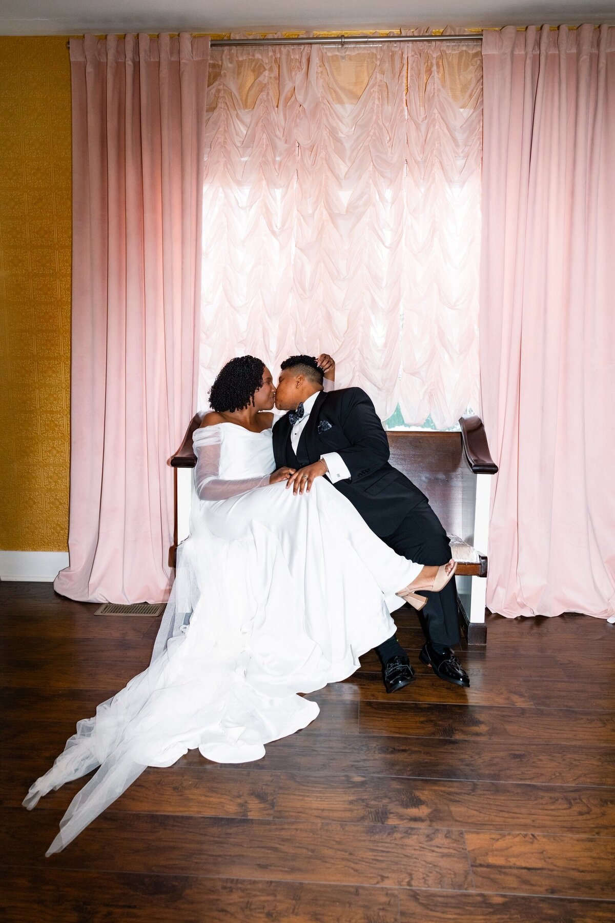 LGBTQ-Nashville-Wedding-Photographer-34