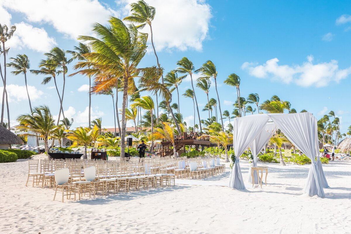 Punta-Cana-Dominican-Republic-Wedding-Trash-The-Dress-Dreams-Royal-Beach-0029