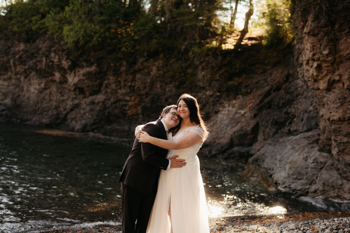 Upper-Peninsula-Elopement-Sugarloaf-101824-SparrowSongCollective-Web-403