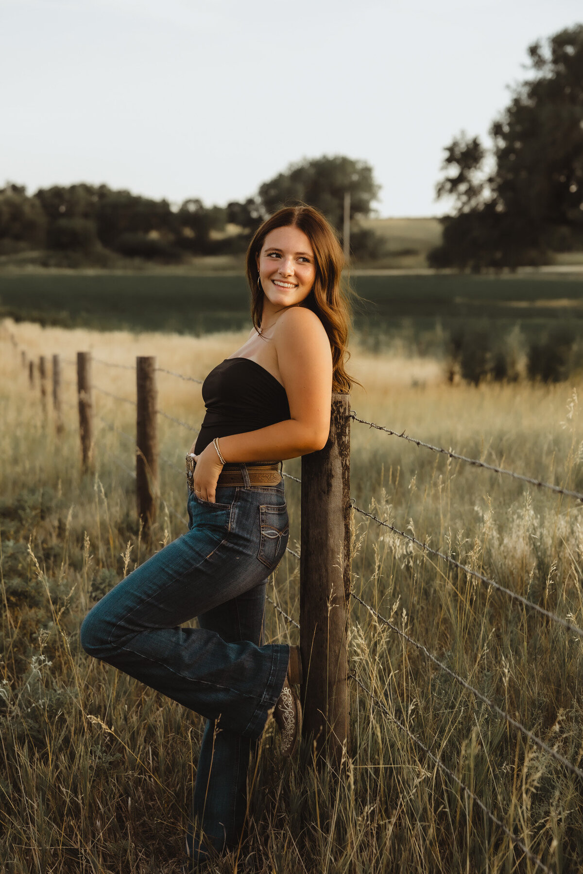 FENCE POST SENIOR