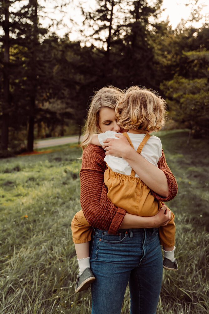Portland-Outdoor-Family-Photos-Oregon-Hoyt-Arboretum-211