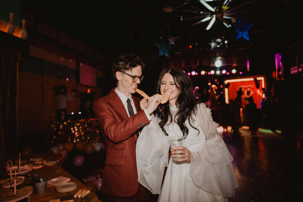 89.eastside-bowl-bowling-alley-prom-inspired-wedding-modern-vintage-events
