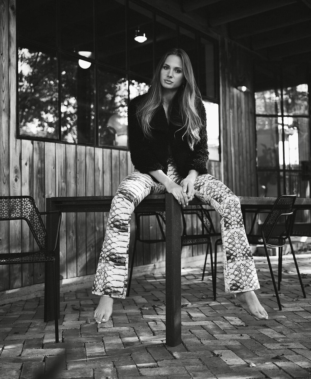 Jennifer_editorail shoot_scale pants