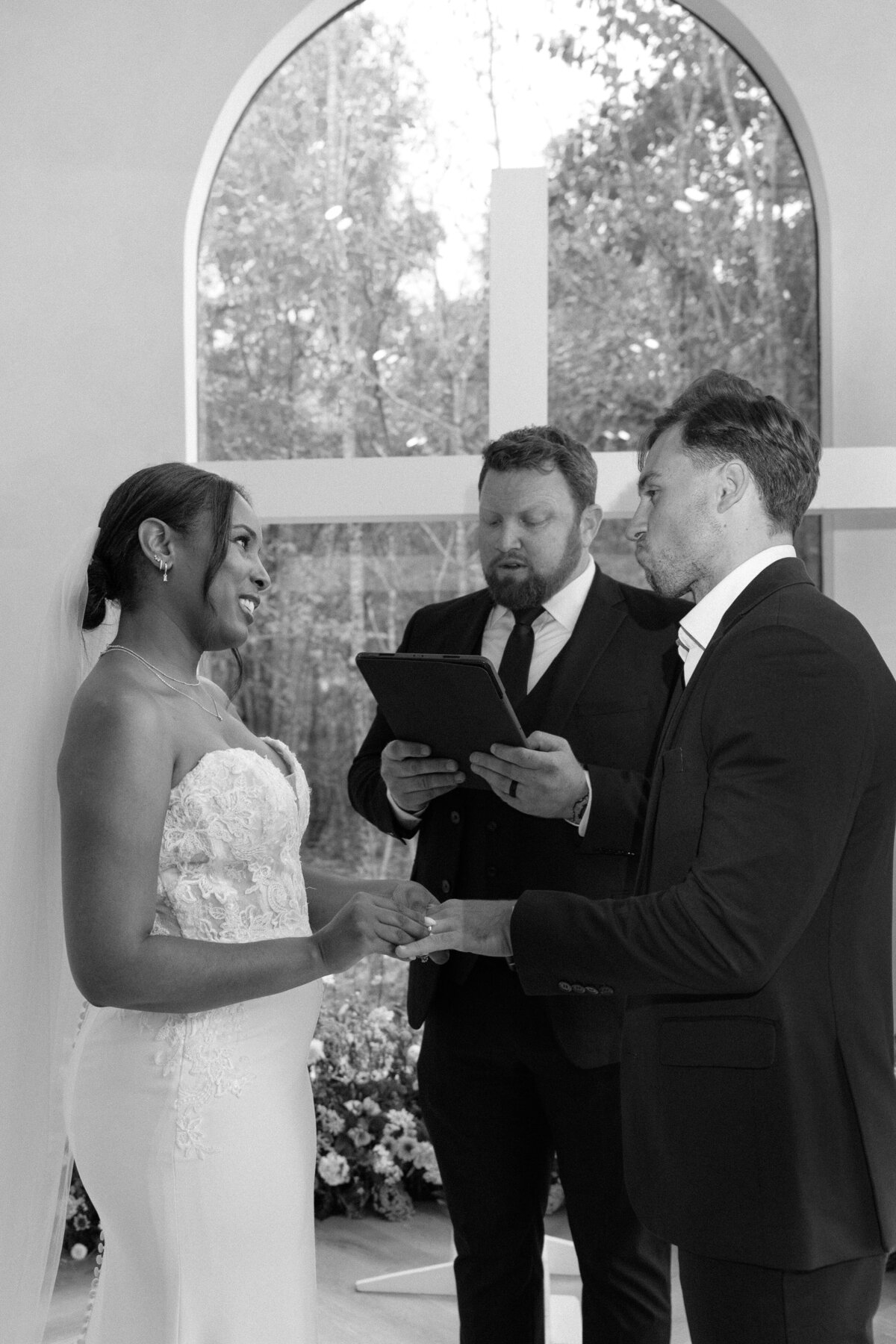 joey & alyse wedding photos - lizarrietaphotography-294