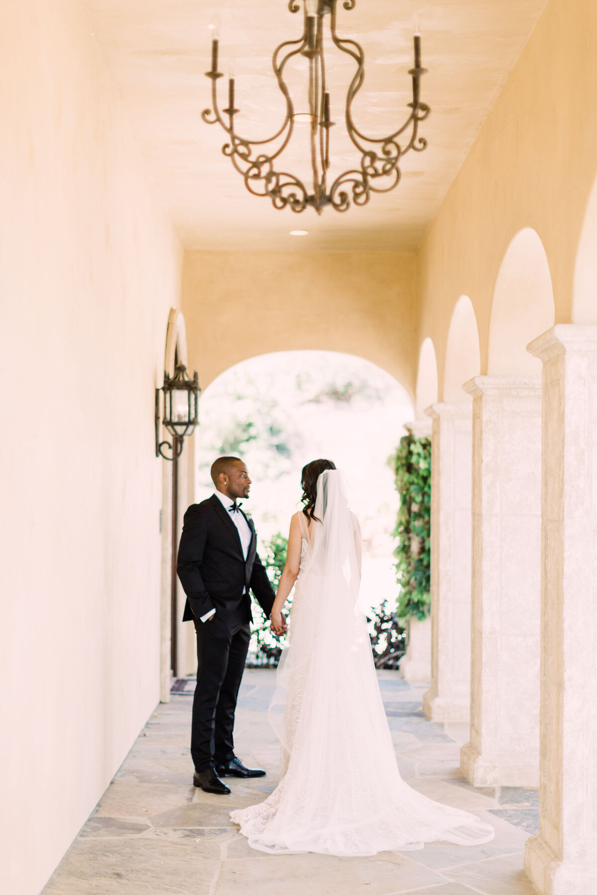 226_Ekpre_Olomu_Hidden_Castle_Estate_Wedding_Rancho_Santa_Fe_California_Devon_Donnahoo_Photography