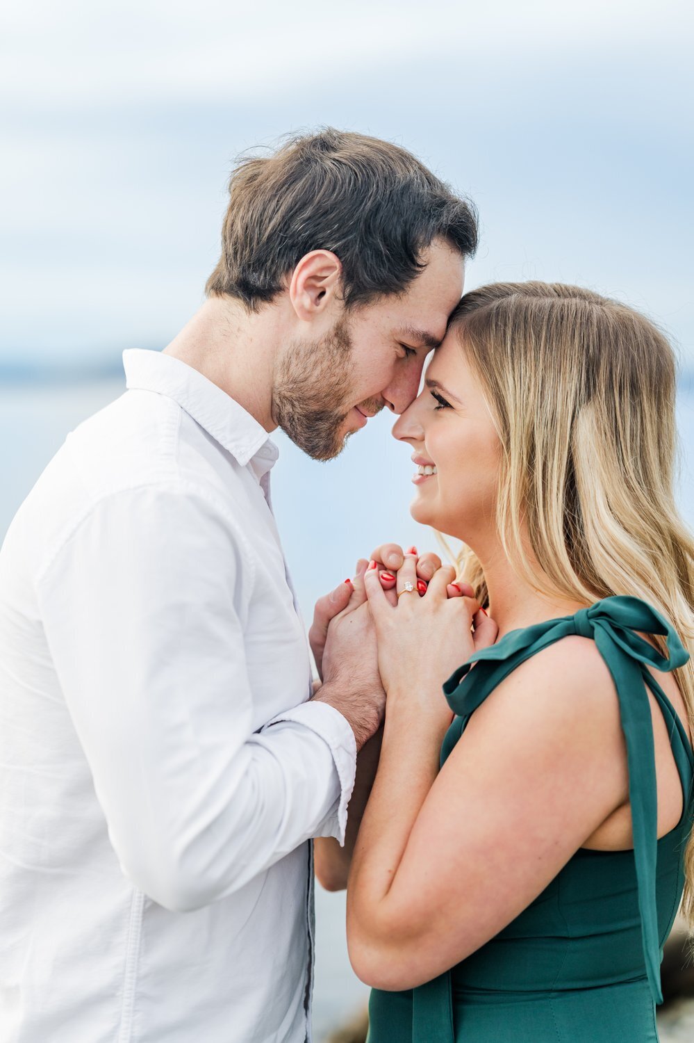 man and woman romantic beach