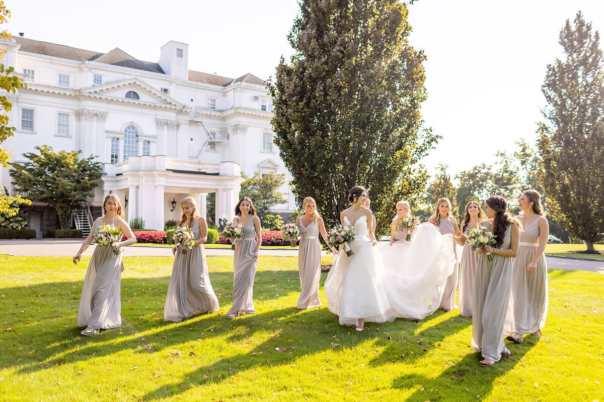 Old Oak Country Club wedding - bridal party