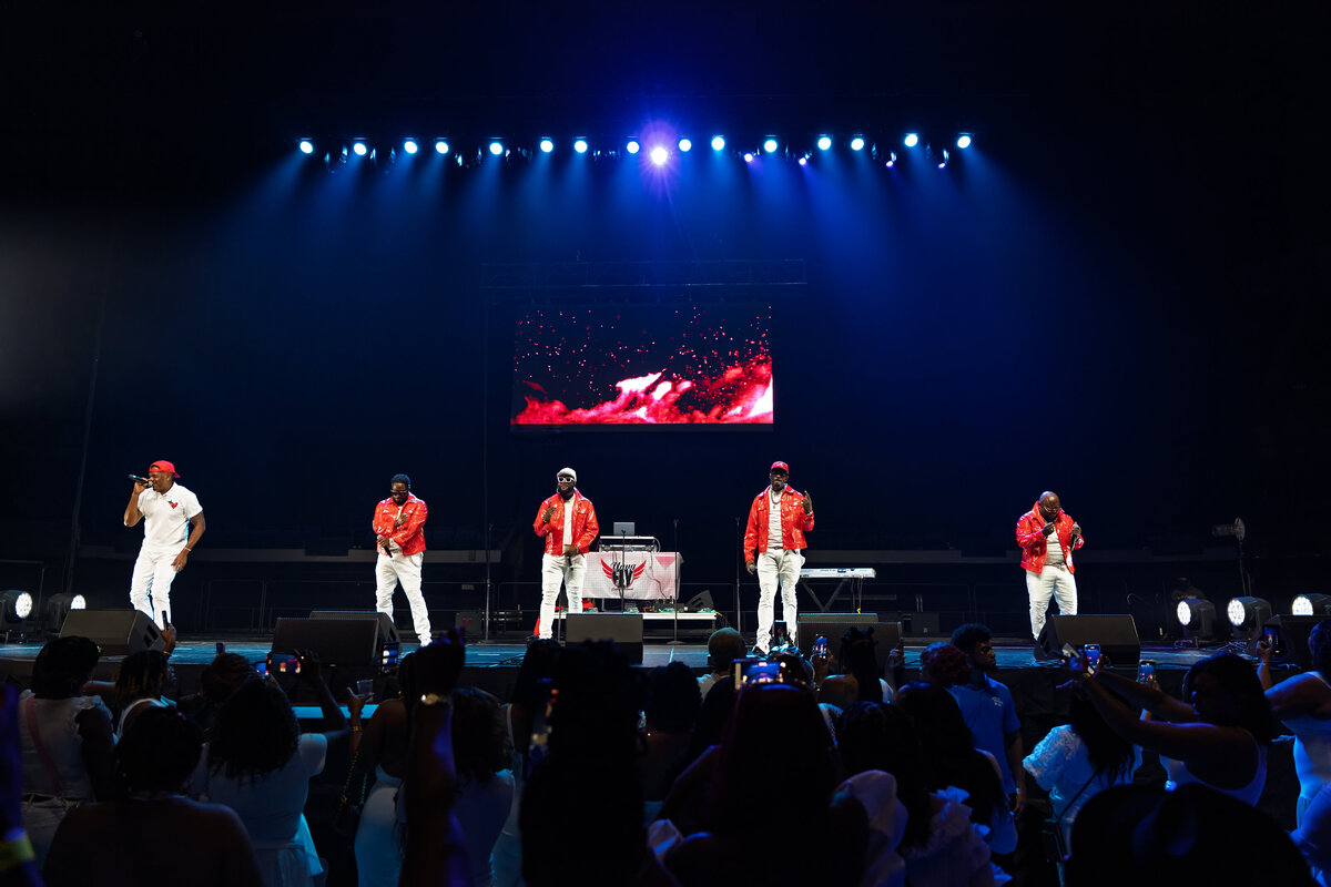 YFE Presents An All White Affair- R&B Jam-44