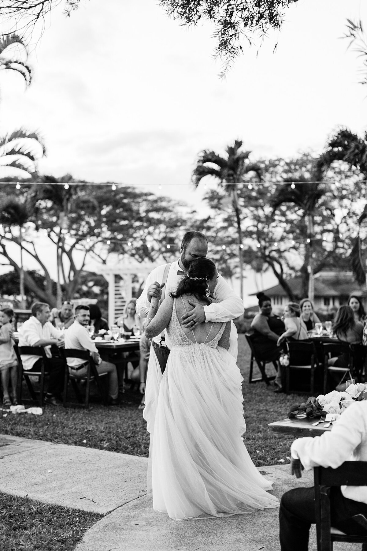 Michaela Scott Photography Maui Hawaii Wedding Photographer