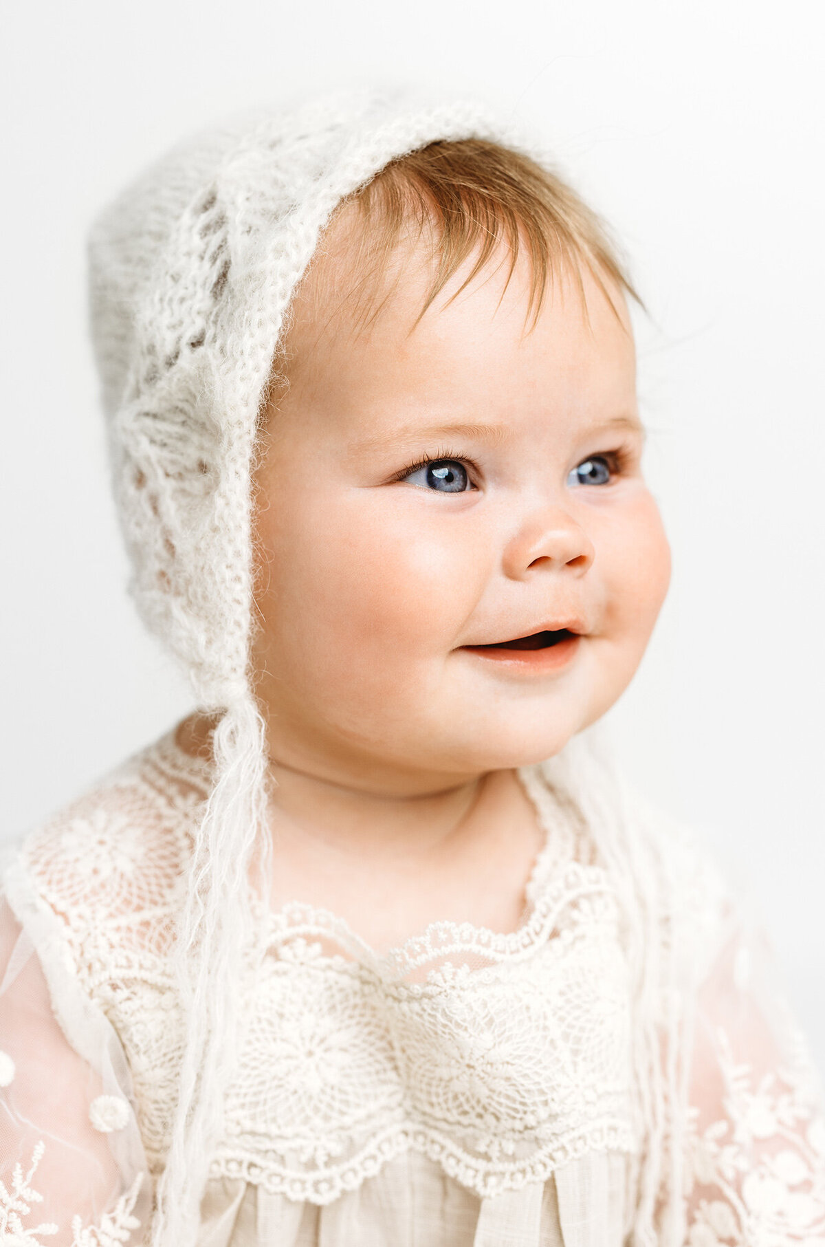 CUTE BABY GIRL