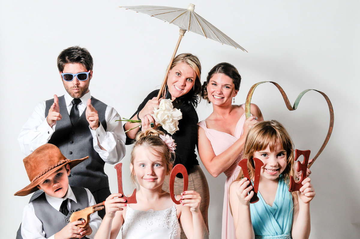0027-Photo-Booth-Rental-at-Wedding-Reception-Guests-Having-Fun