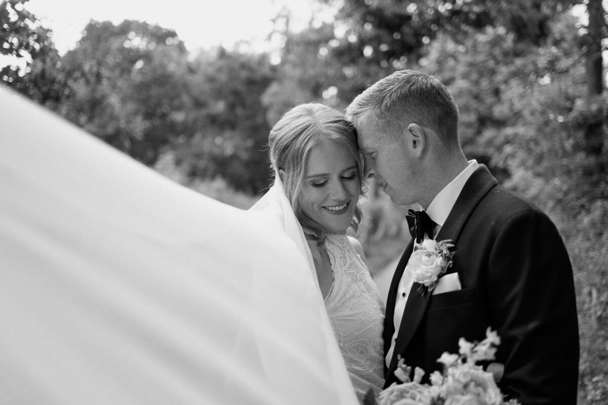 Nichole-Babiez-Photography-07.15.2023-Artifact-events-downtown-chicago-montrose-pointe-bird-sanctuary-wedding-photos-candid-luxury-fall-destination-30