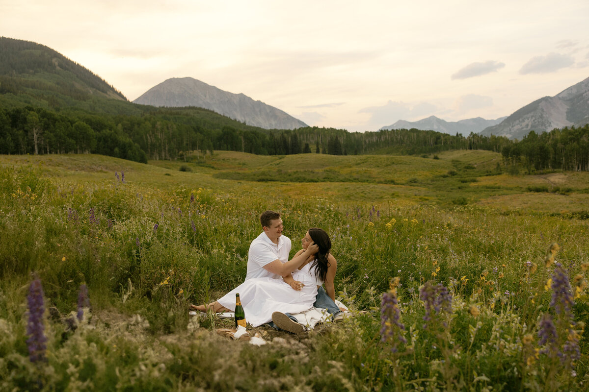 Abigail Anne Photography Colorado and Chicago Wedding and Couples Photographer — Portfolio Featured Story — Emily and Kayne's Engagement 65