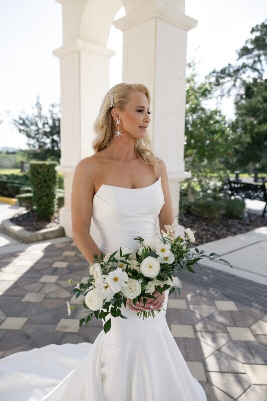 ALP16419Timelessweddingflorals