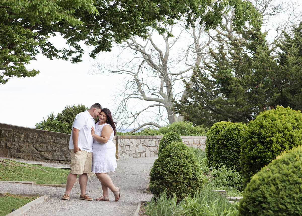 Kelly-Pomeroy-Photography-Harkness-Park-Engagement-0002
