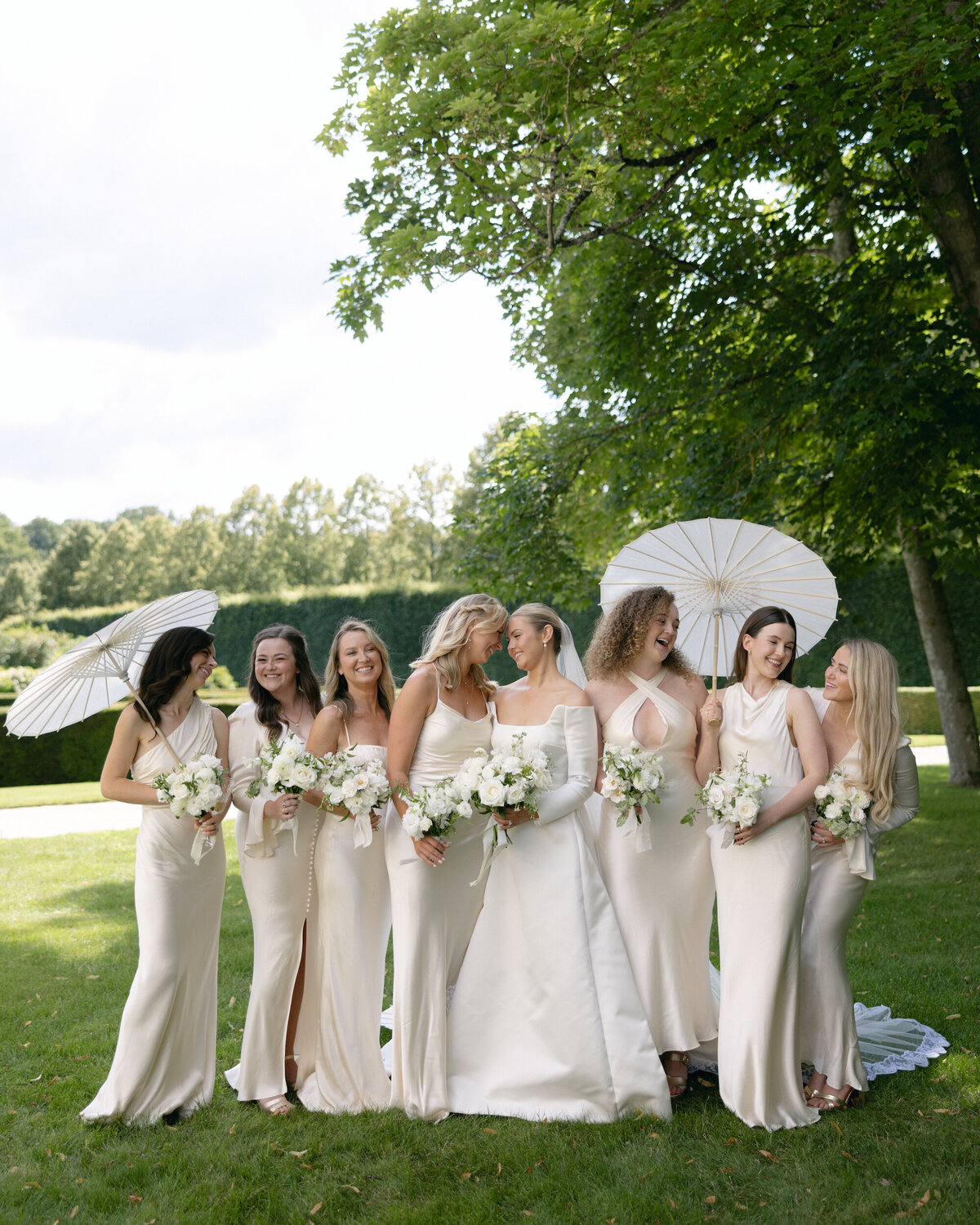 Chateau-de-Grand-Luce-wedding-florist-Floraison21