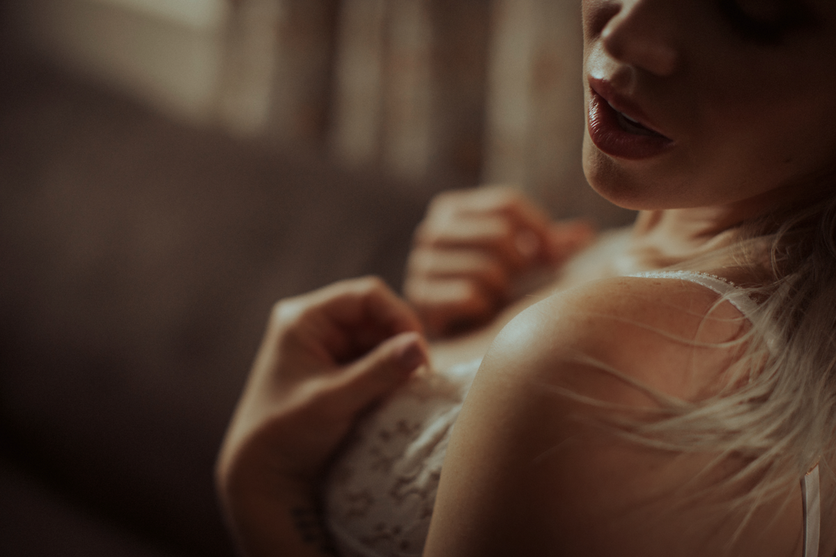 Novalyric-Adam-30-30-boudoir-0019-3