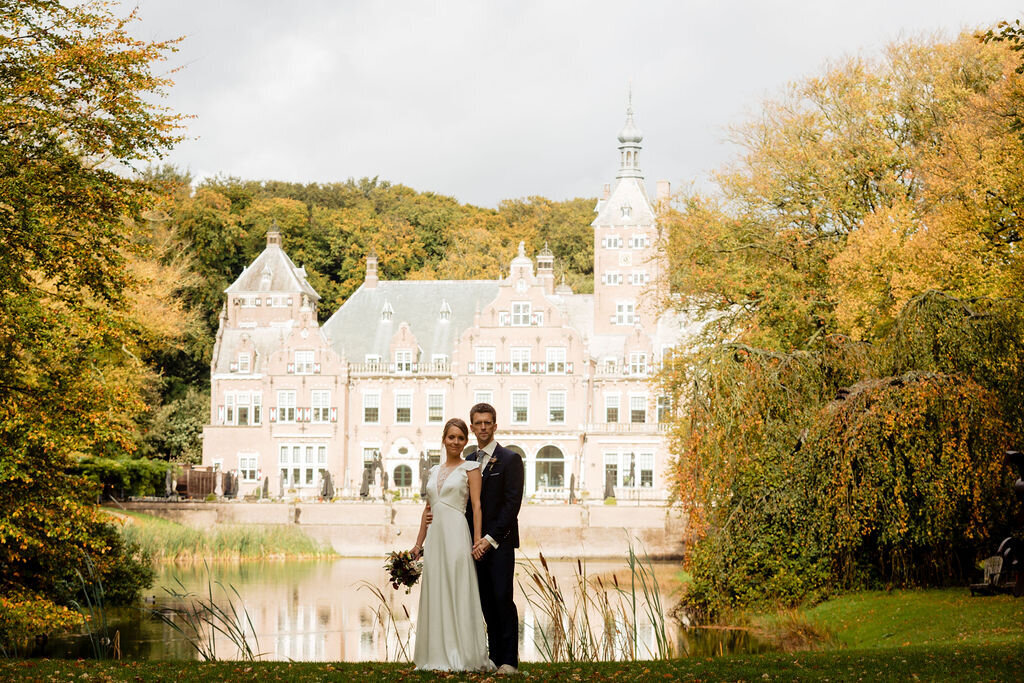 Romantisch huwelijk op een kasteel