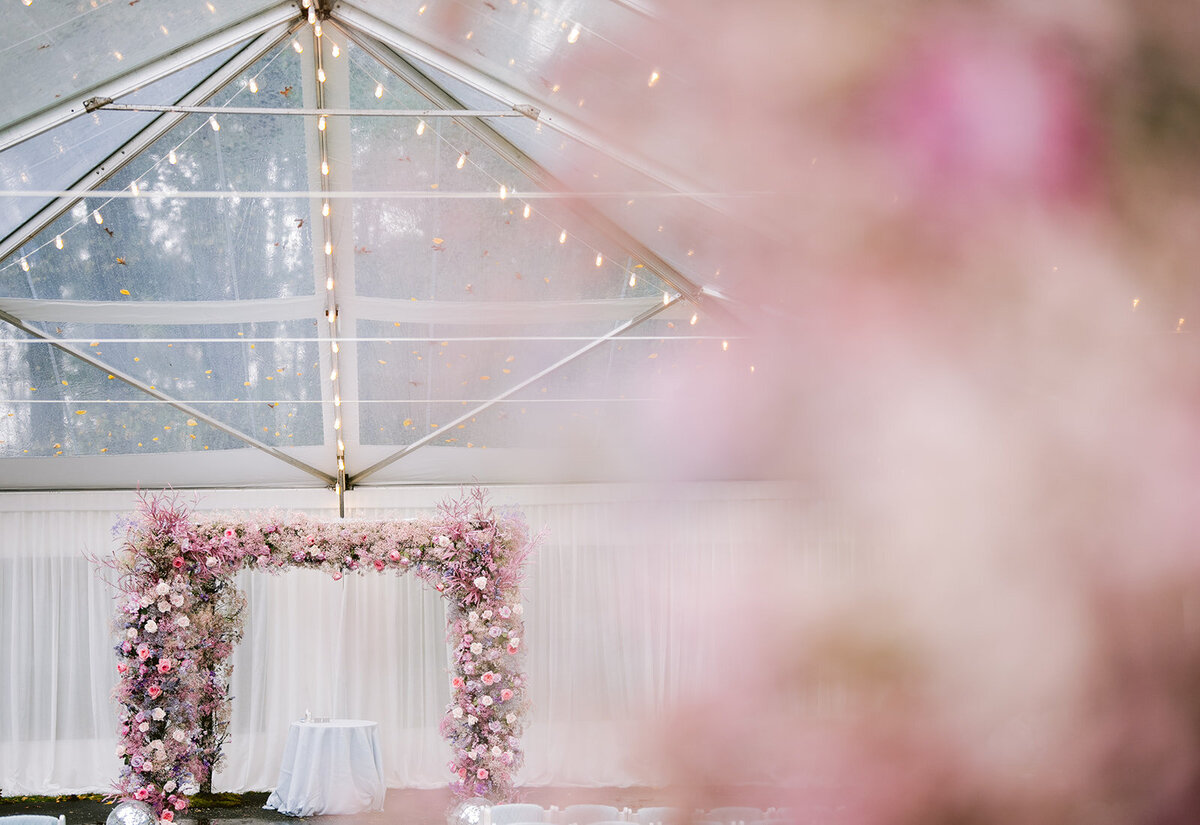ceremony-flowers-pink-pastel-floral-installation-wedding-florist-enza-events-katonah