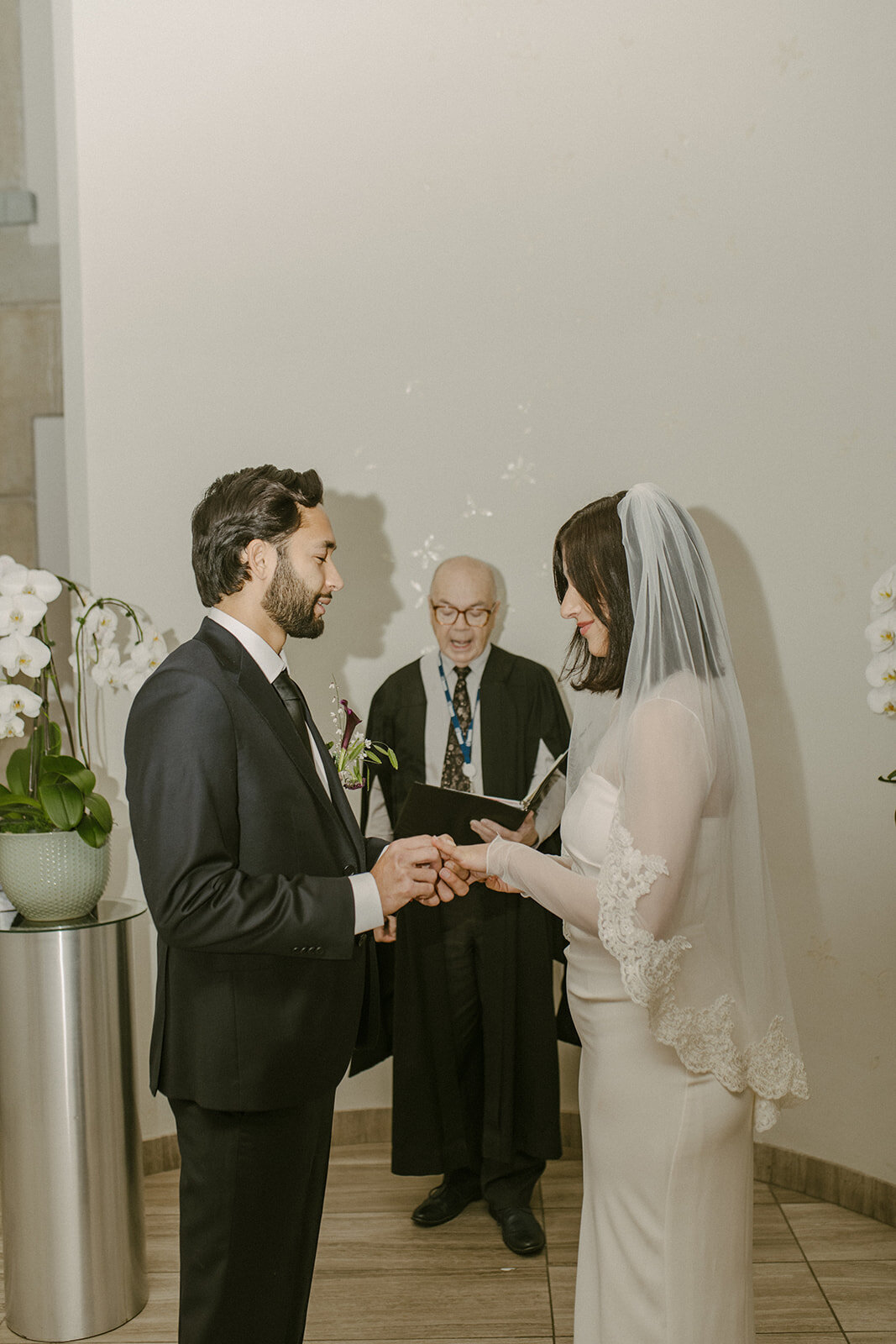 toronto-city-elopement-city-hall-osgoode-hall-st-regis-hotel-romantic-indie-movie-elopement-3036