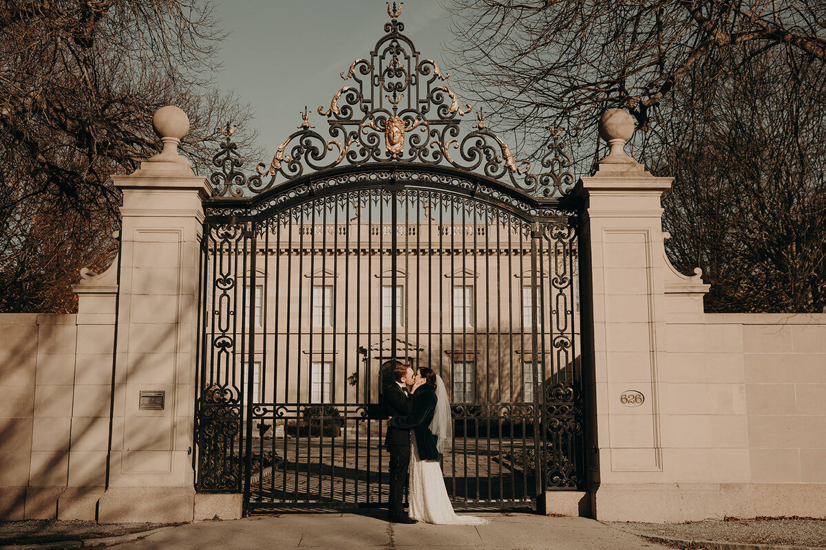 Tyler-Hillary-Wedding-The Vanderbilt-Newport-RI-420