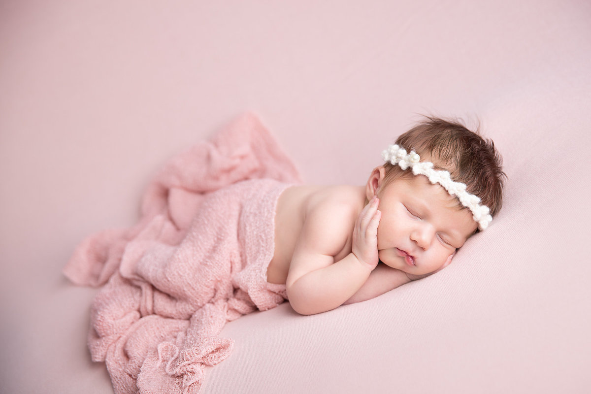 MelissaKewPhotographyNewbornWebNew-8