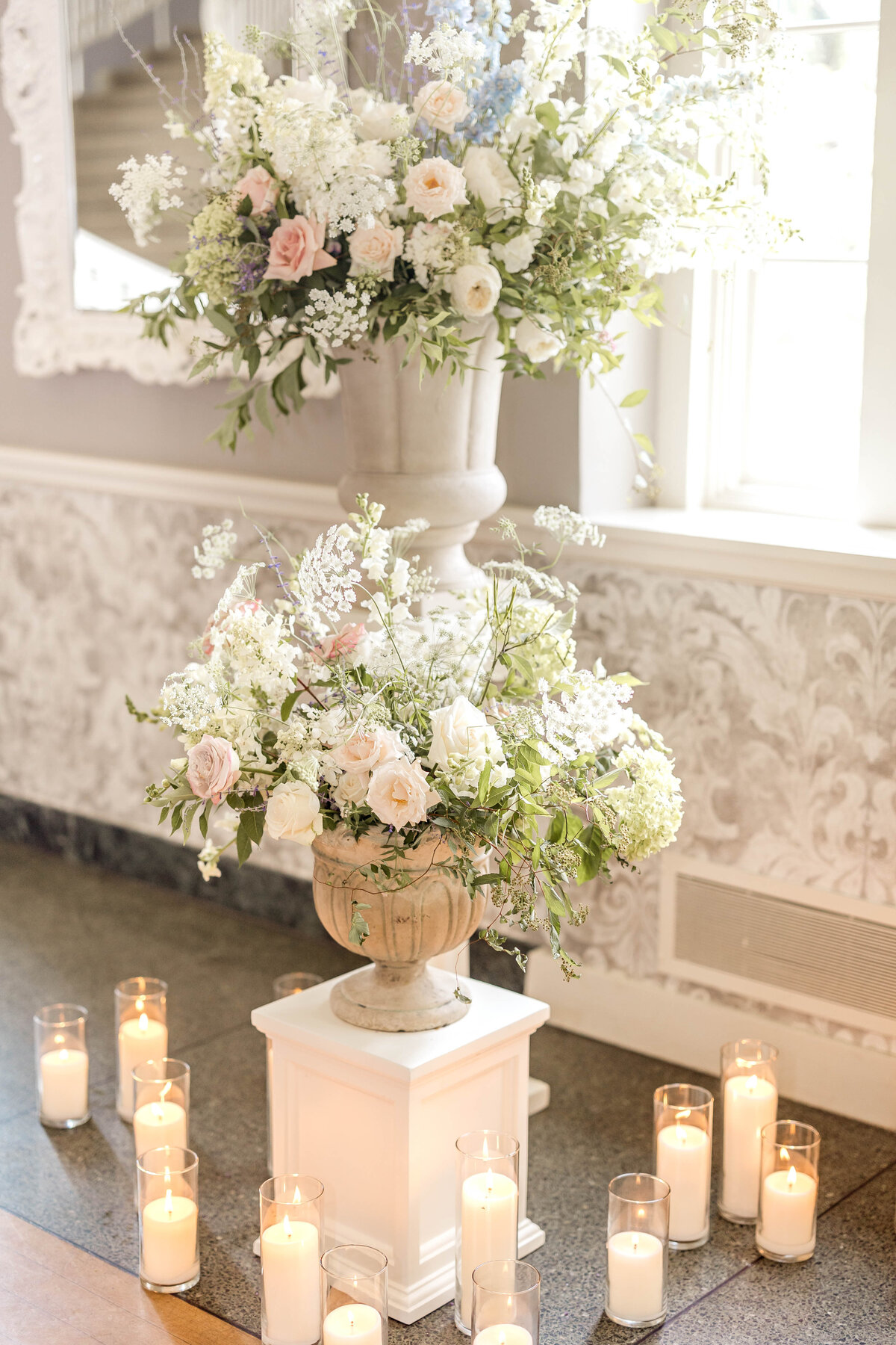 Beach-club-wedding-photos-alexandra-robyn-minneapolis-37