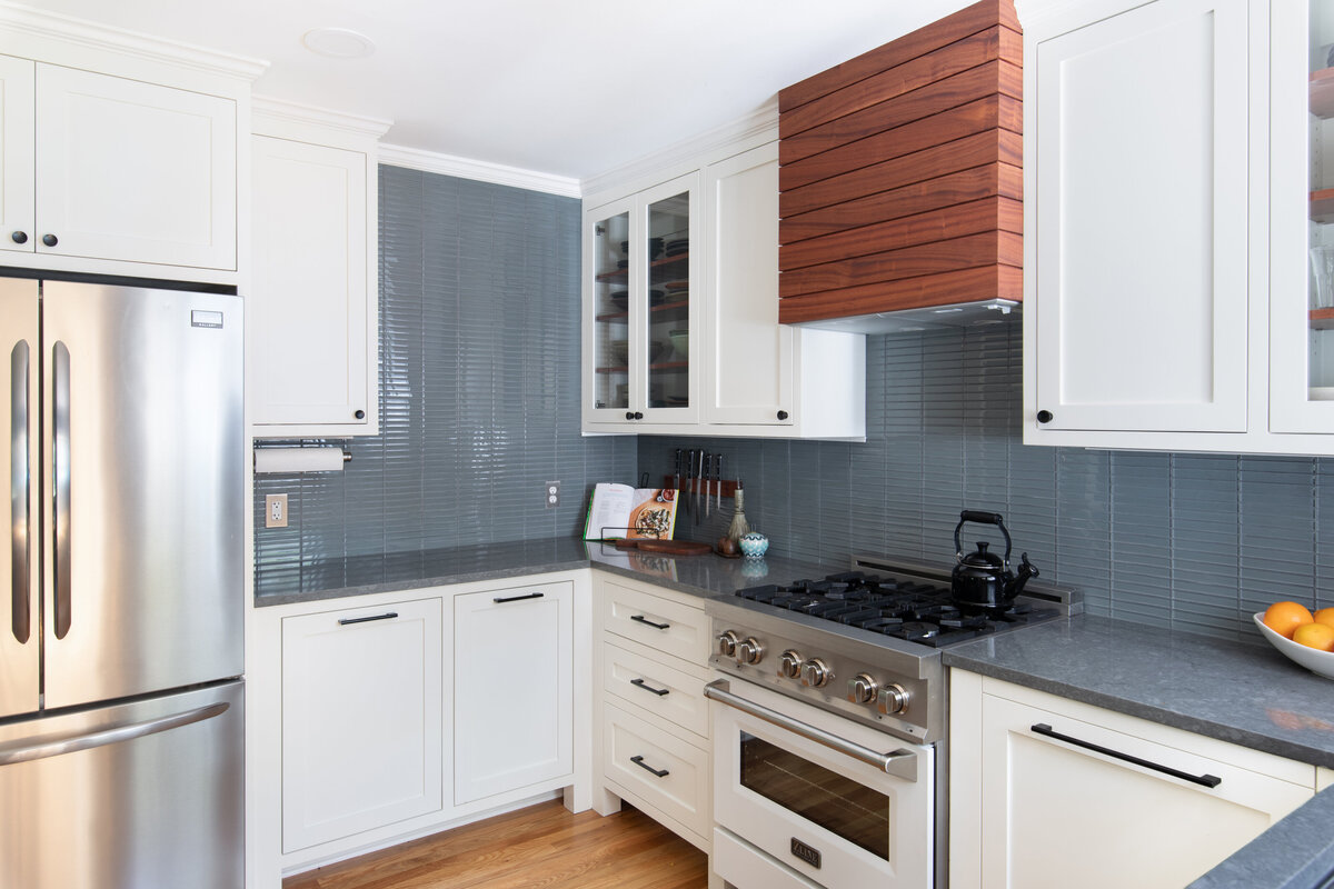 hello-home-open-contemporary-kitchen-remodel-wood-vent-hood-blue-grey-backsplash-austin-5