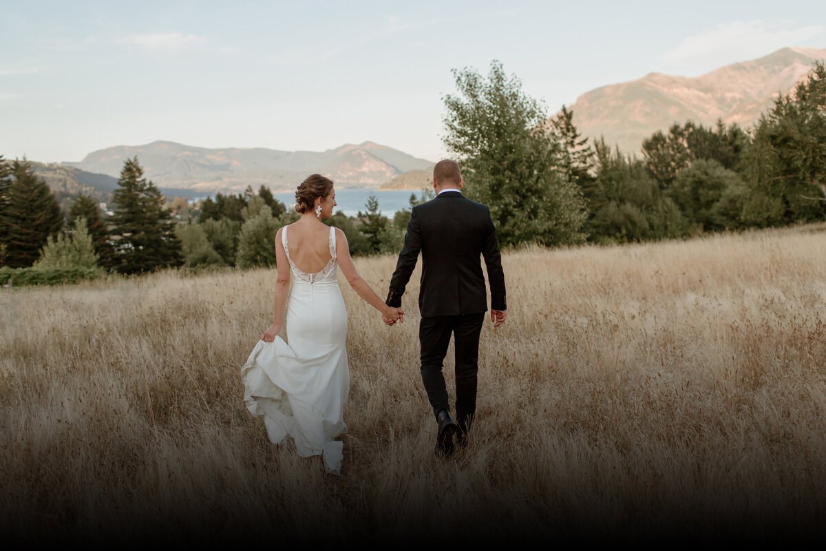 Fort-Worth-Wedding-Photographer-Megan-Christine-Studio-HeaderDesktop-9