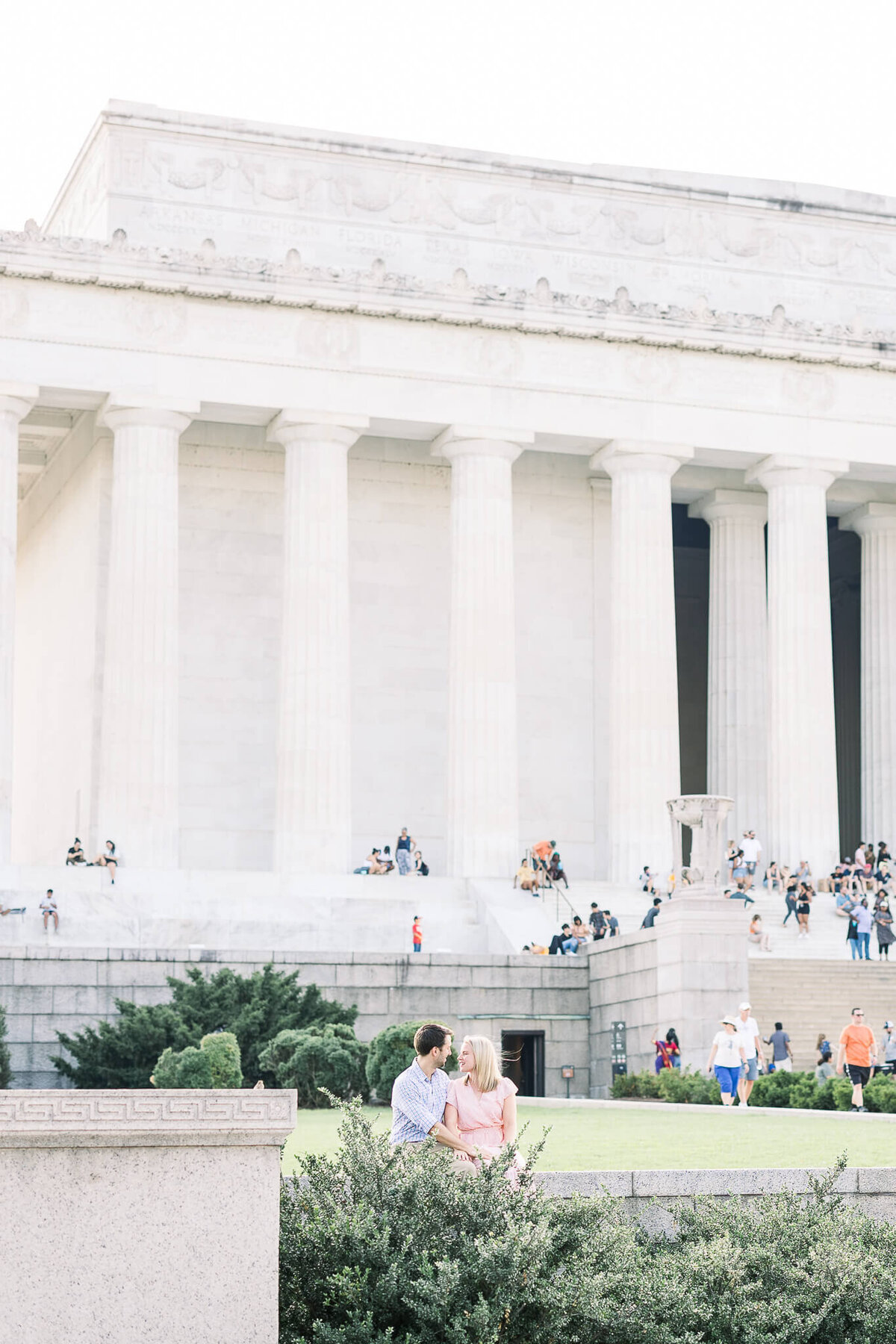 engagement-lincoln-memorial-photography-washington-DC-modern-light-and-airy-classic-timeless-romantic-maryland-proposal-40