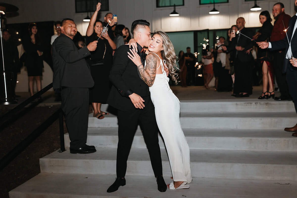 meliandchrisphoto_LJ_reception-695_websize