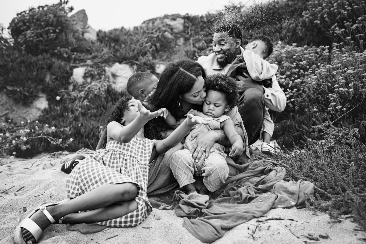 beach-family-lifestyle-joy