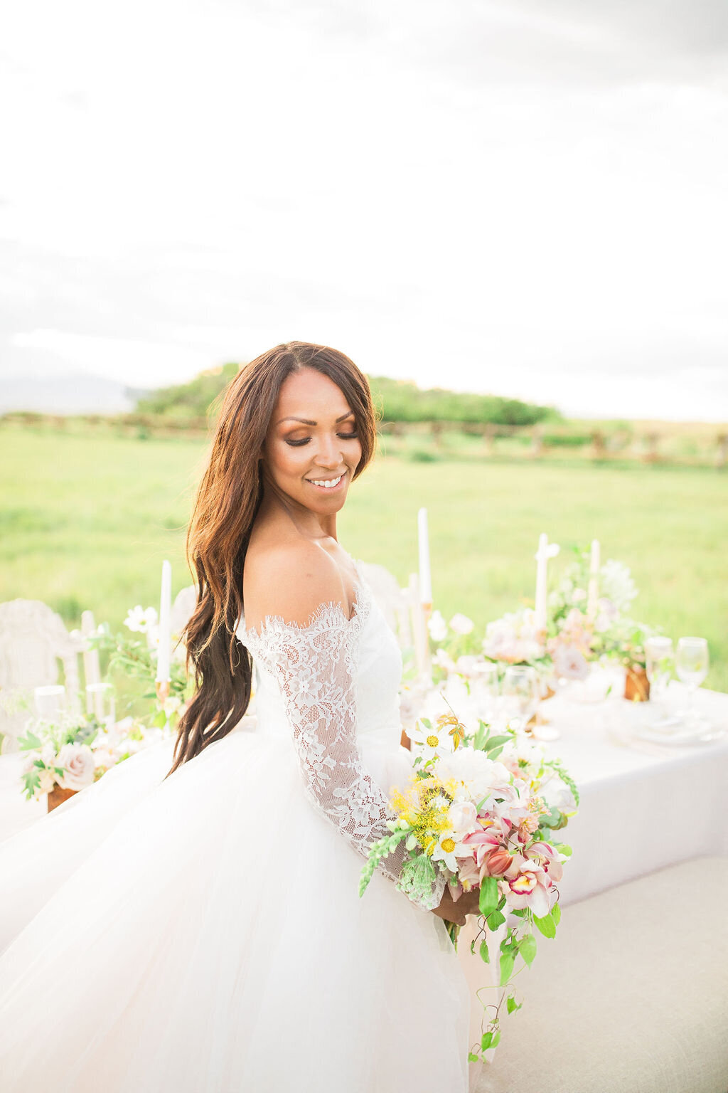 blush-yellow-wedding-flowers