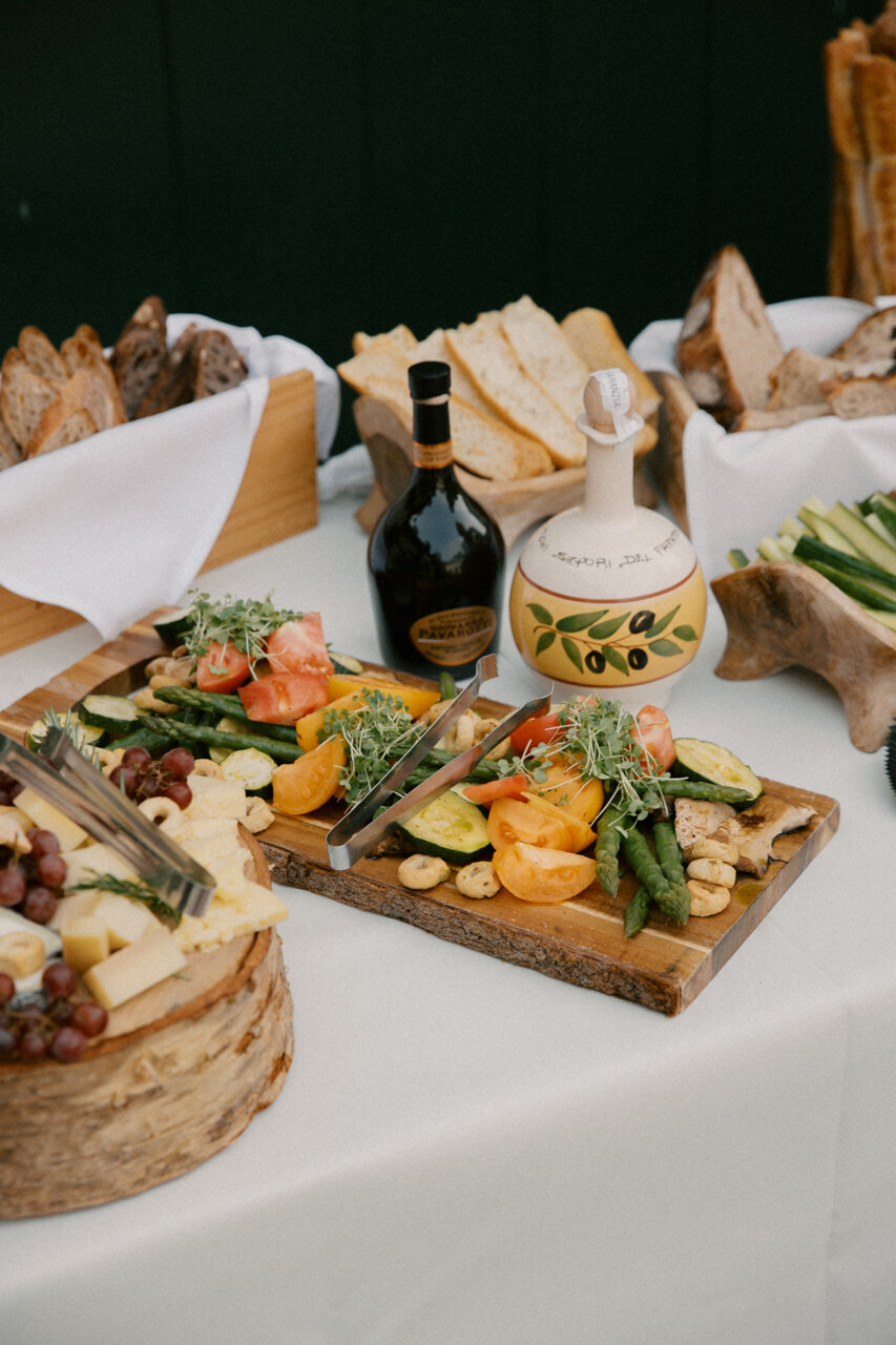 Domaine-Cataraqui-Luxury-Wedding-Photographer-Raphaelle-Granger-23