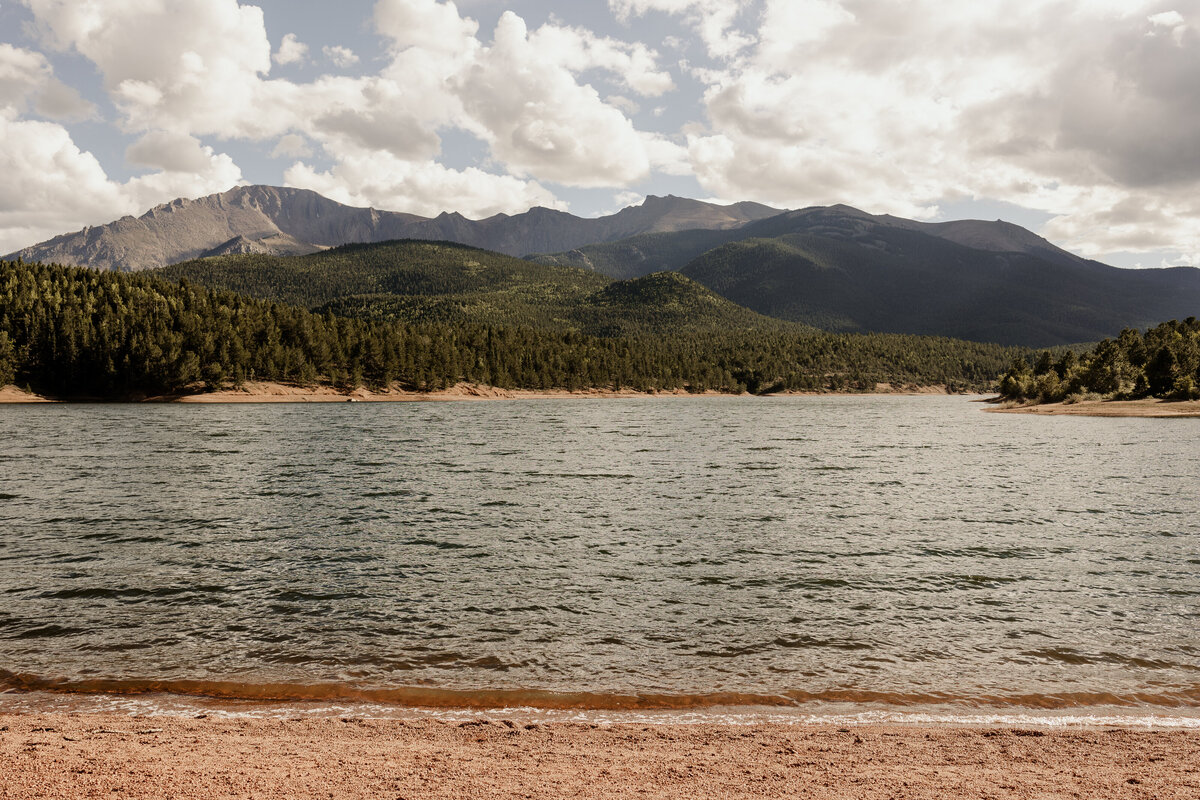Pikes Peak Elopement Photographer - Jenn and Kyle