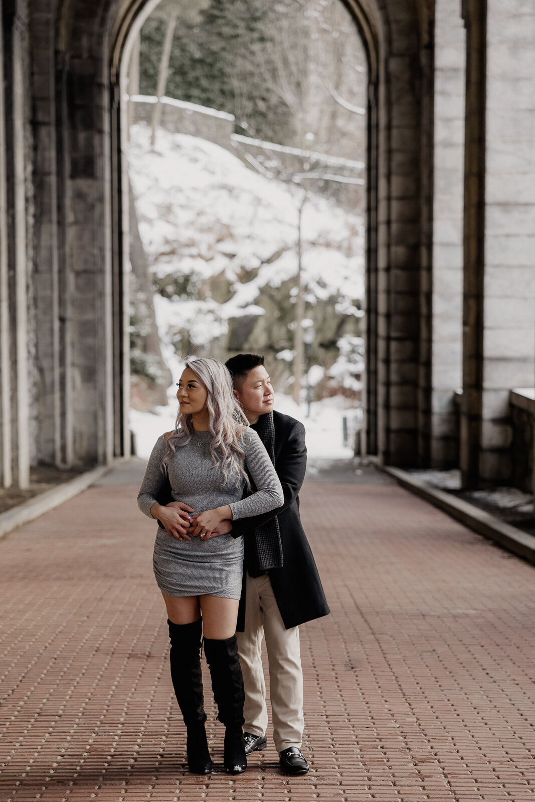 Engagement Photos in the snow at Fort Tryon Park NYC