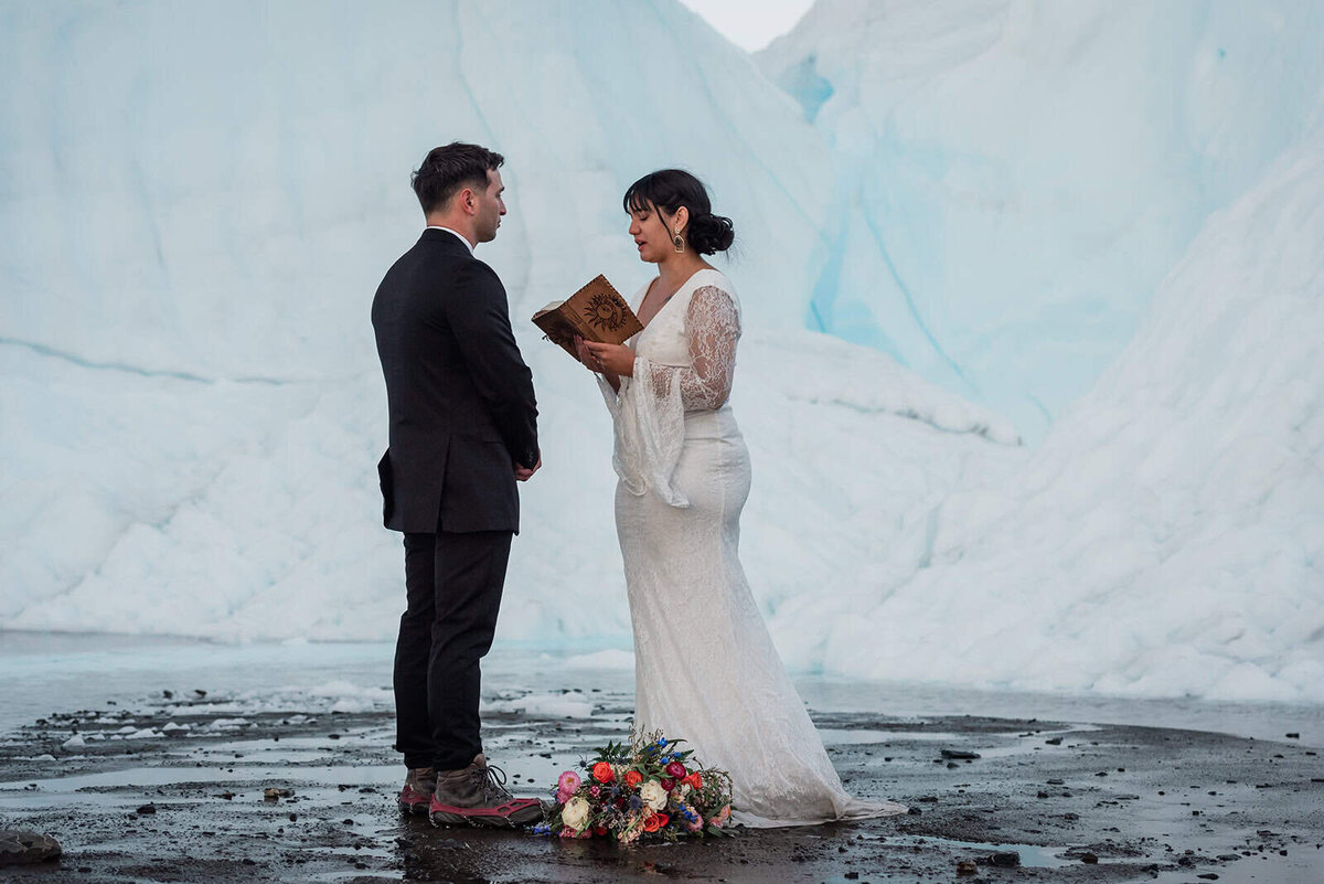 unique-glacier-wedding-locations-alaska-Soul-and-Sky-Weddings
