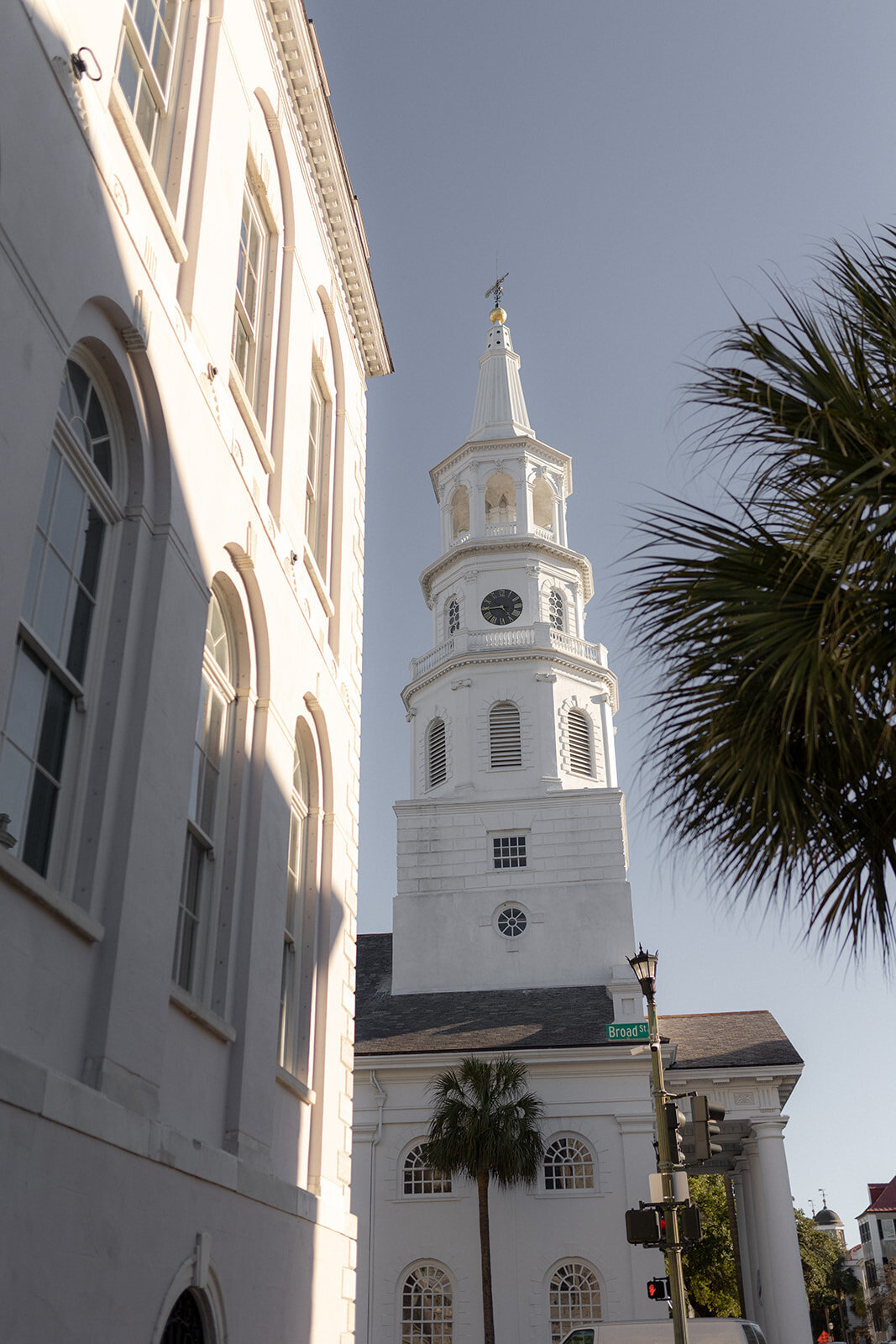 Saint Michael's Church photographed from Meeting street in Charleston