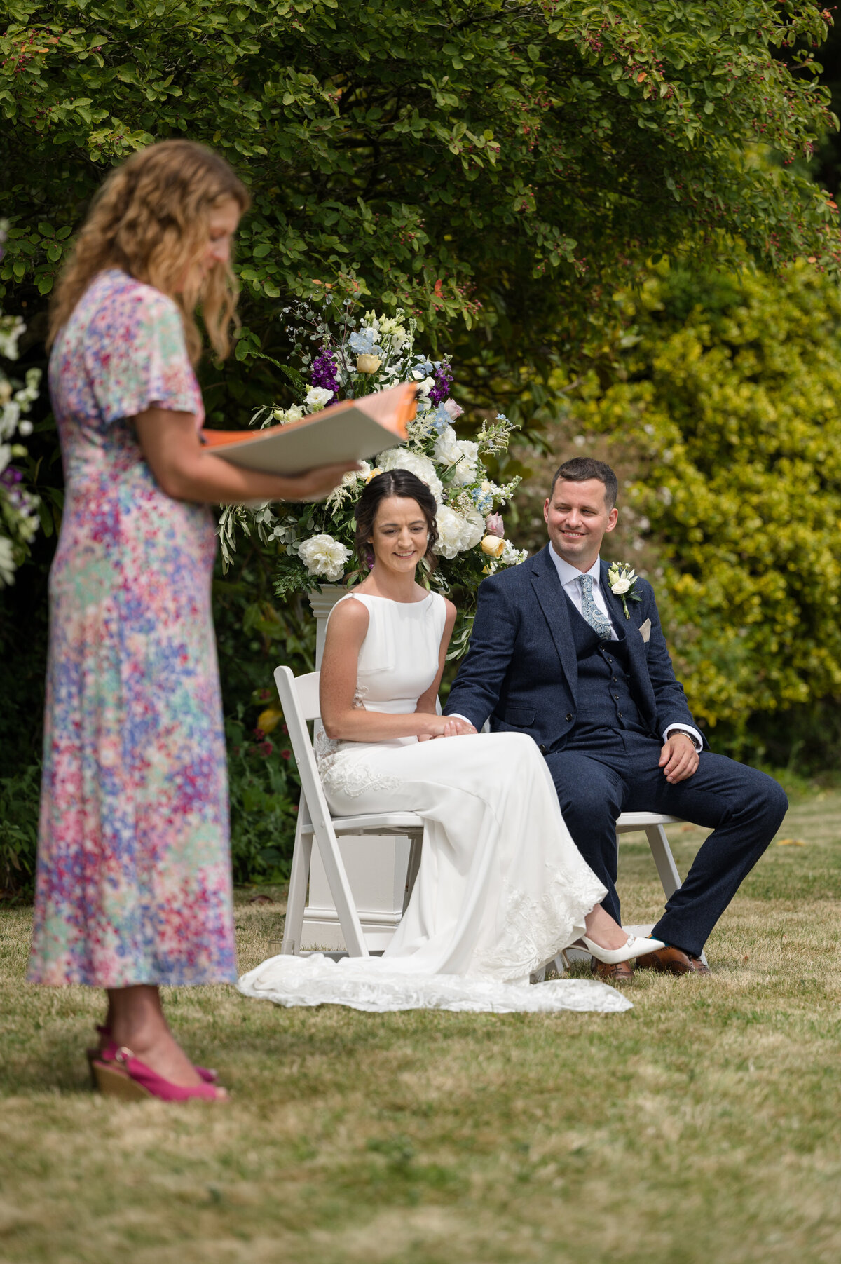 Notley-Abbey-wedding-photography-1068
