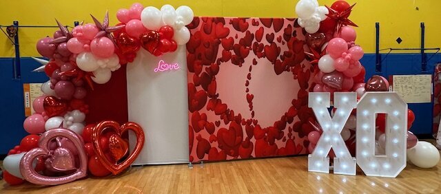 balloon artist Chasing Dreams Events (9)