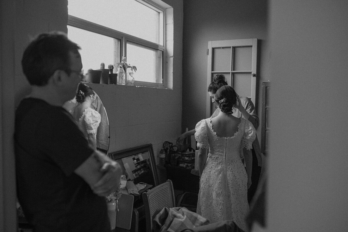 downtown-toronto-junto-studio-nontraditional-cool-modern-wedding-whim-and-willow-photo784