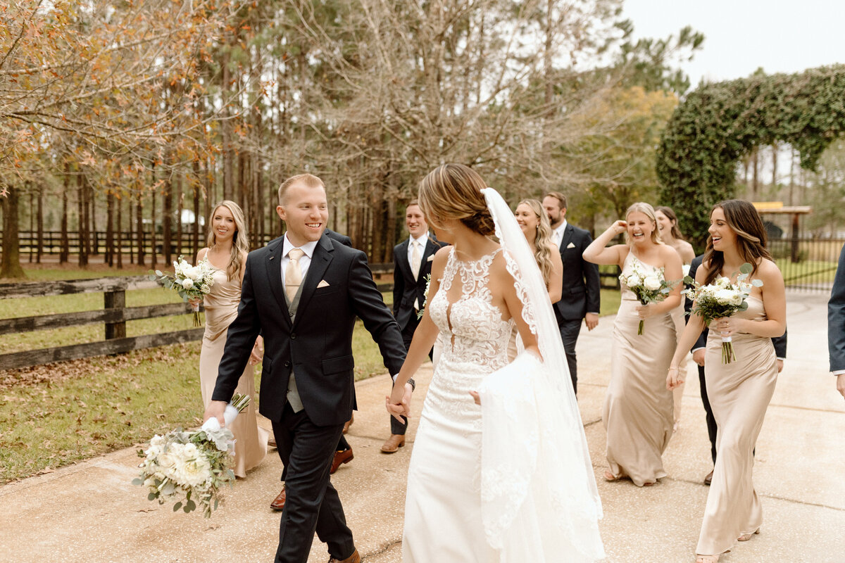 lindsey-mckinnon-photography-Lindsey-and-Patrick-Florida-Wedding-599