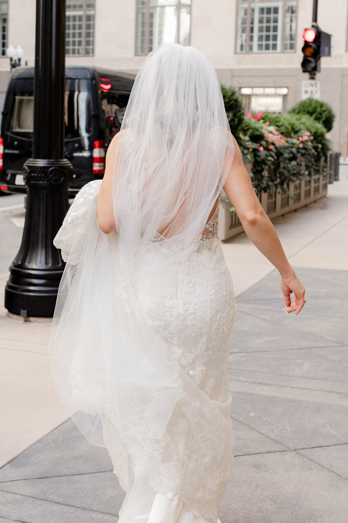 Love Around The City-148
