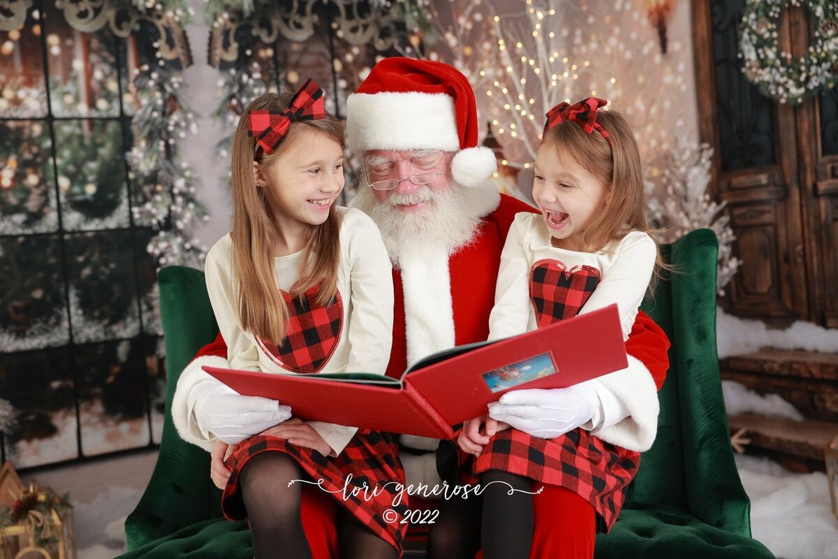 lehigh-valley-photographer-lori-generose-lg-photography-christmas-santa-pictures-coplay-pa