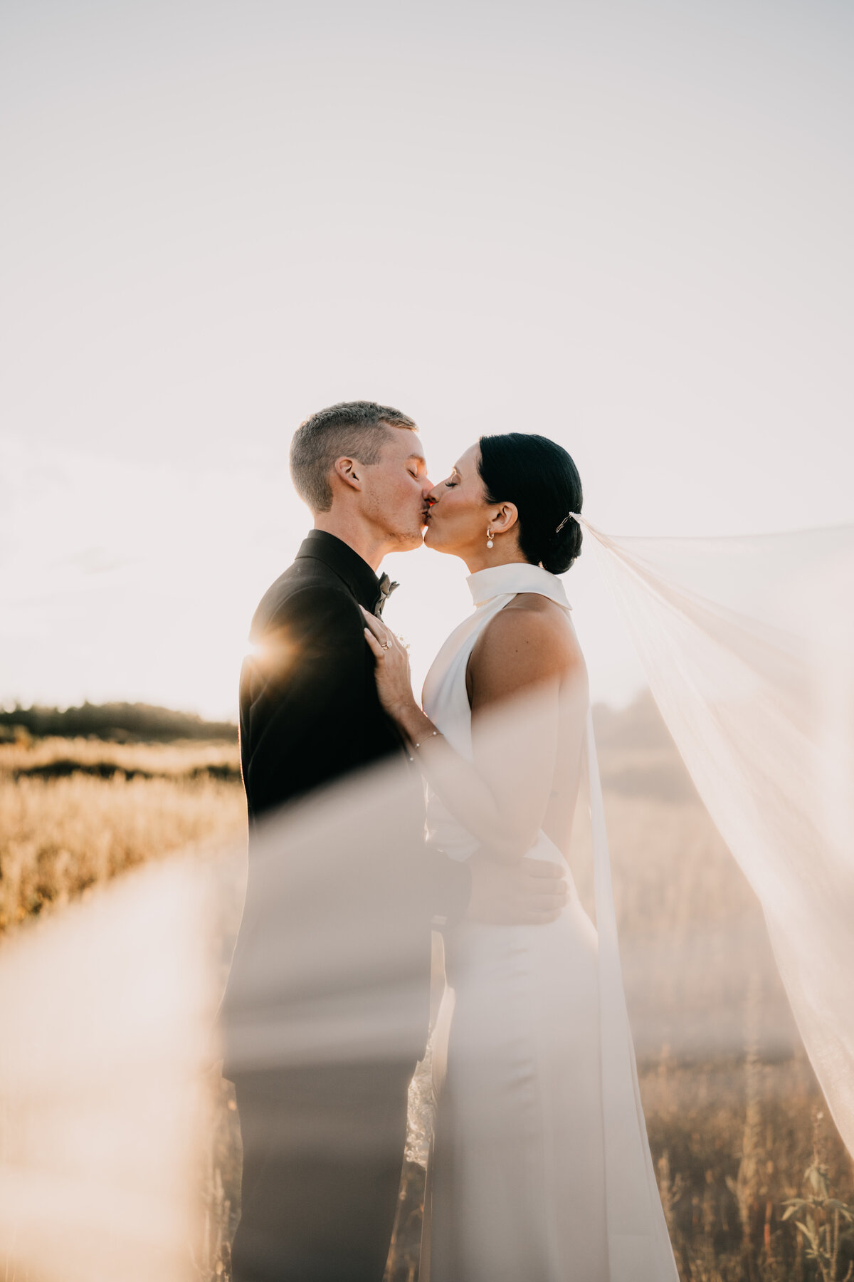 2025Wedding04Heath-Sneak1-0006