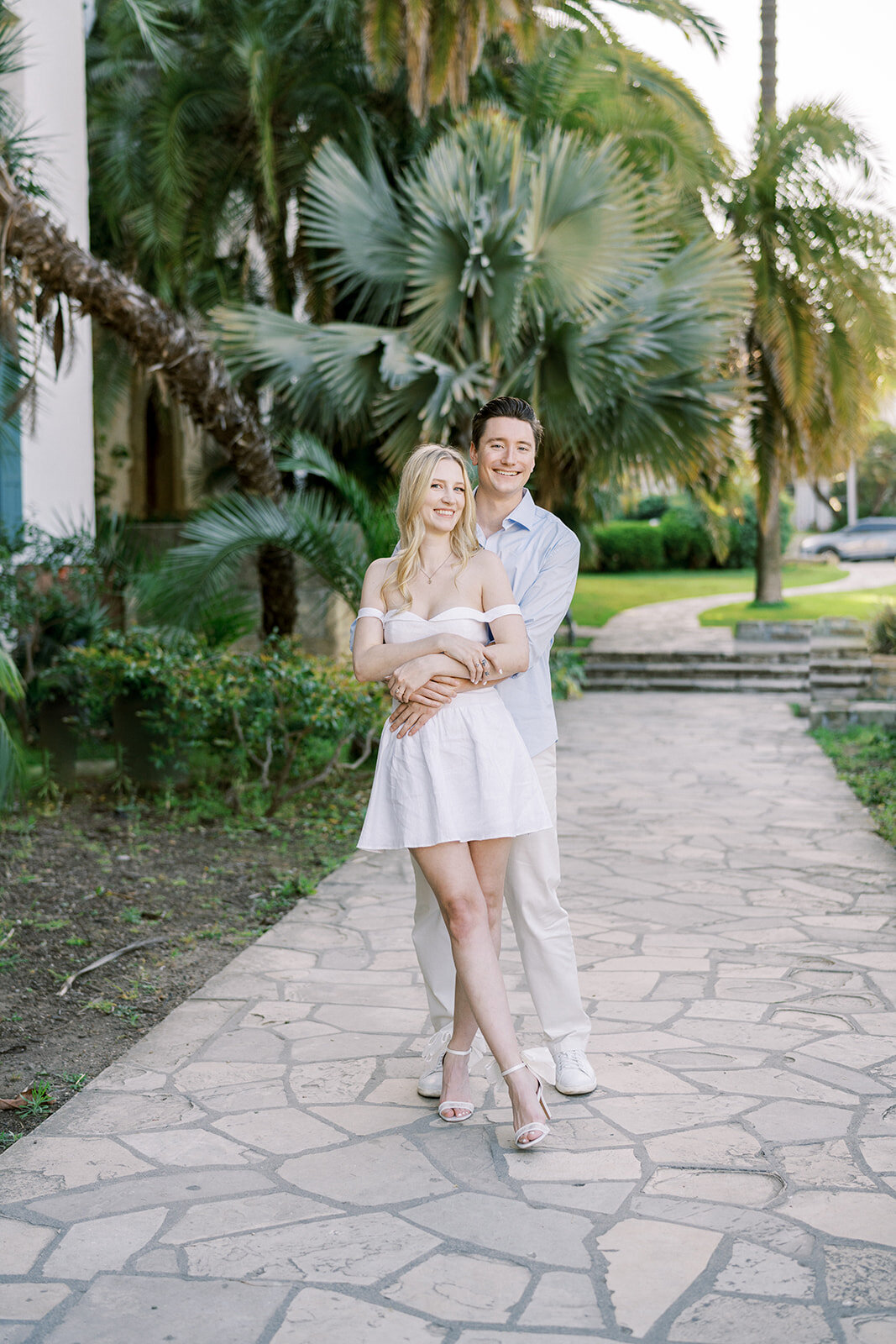 santa-barbara-courthouse-engagement-photos-058_websize
